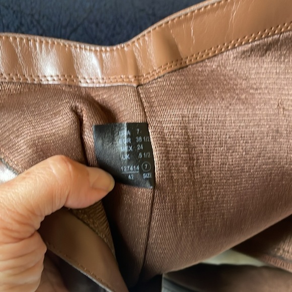 Women’s Tan Slouchy Boots Size 7 EUC - Picture 3 of 5